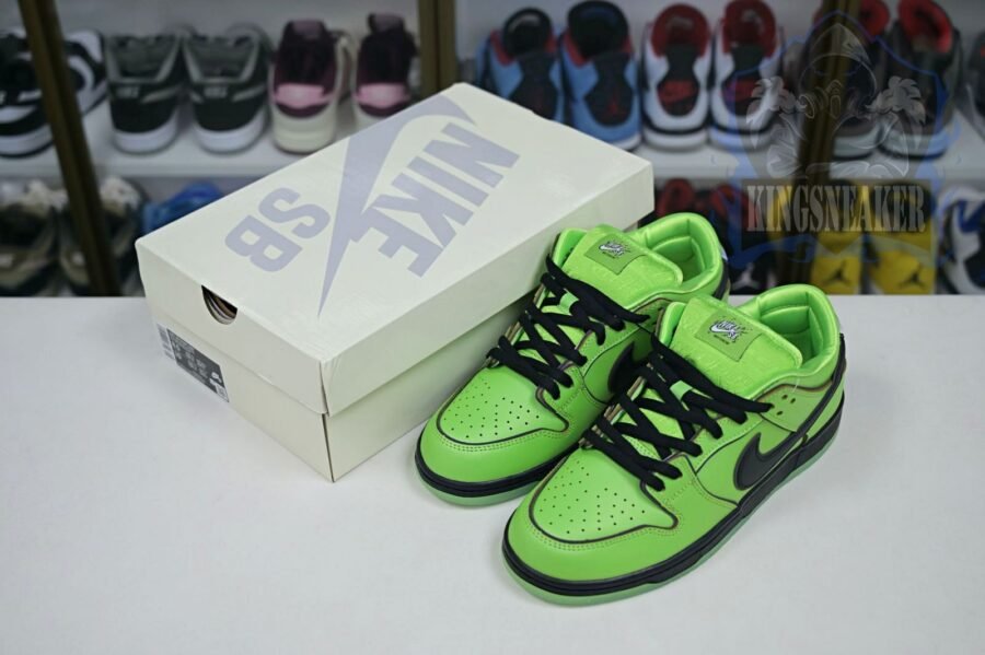 The Powerpuff Girls x Nike Dunk SB Low