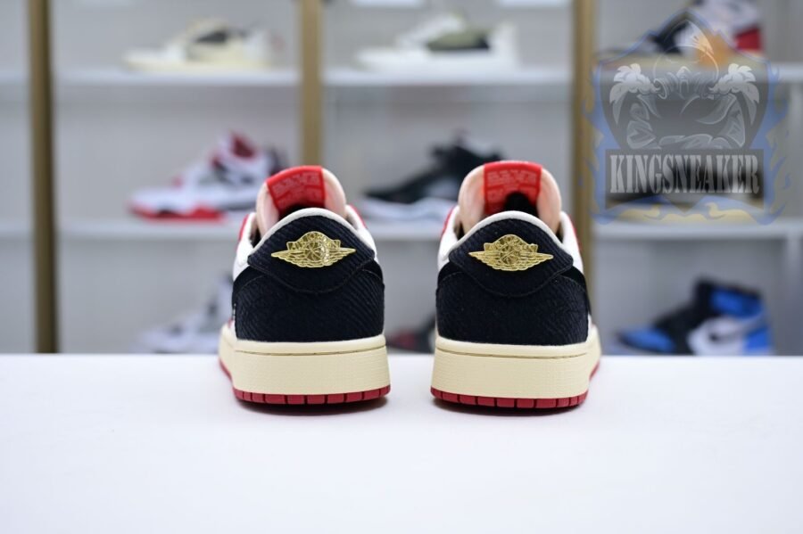 Trophy Room x Jordan Air Jordan 1 Low OG “Away”