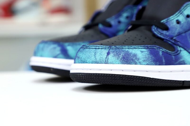 Air Jordan 1 High OG  Tie-Dye