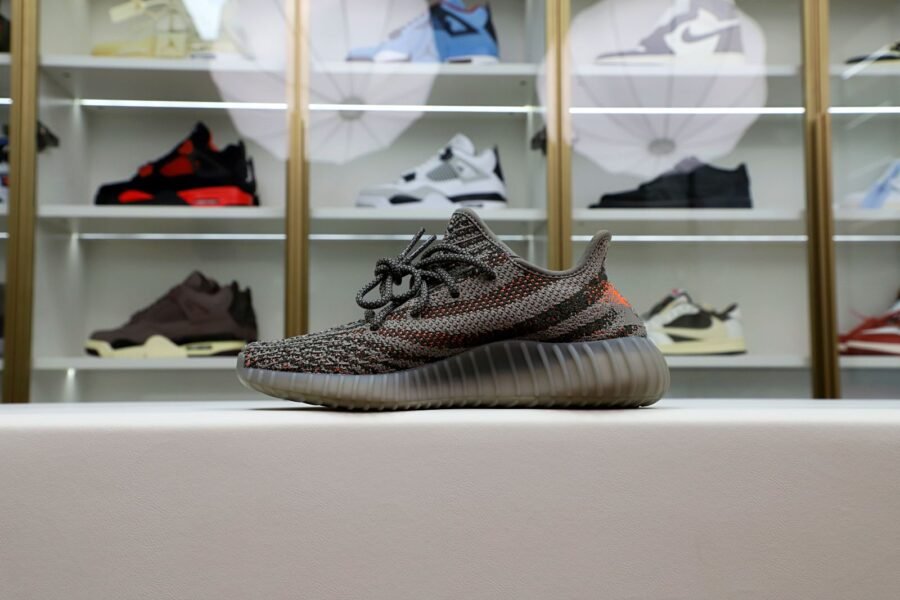 Yeezy boost 350 beluga reflectiv