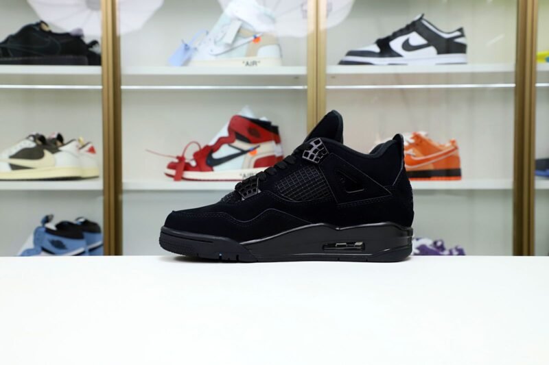 AIR JORDAN 4 RETRO 'BLACK CAT' 2020