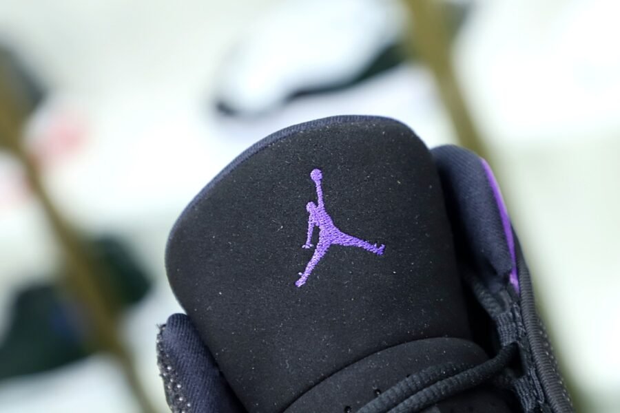 AIR JORDAN AIR JORDAN 13 RETRO 'COURT PURPLE'