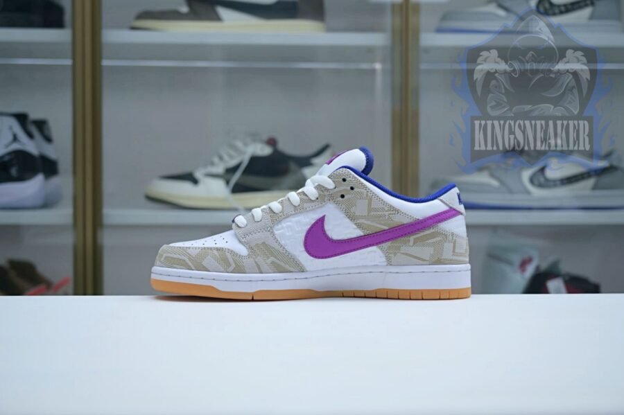 Rayssa Leal x Nike SB Dunk Low