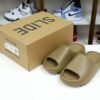 Yeezy Slide BrownFV8425