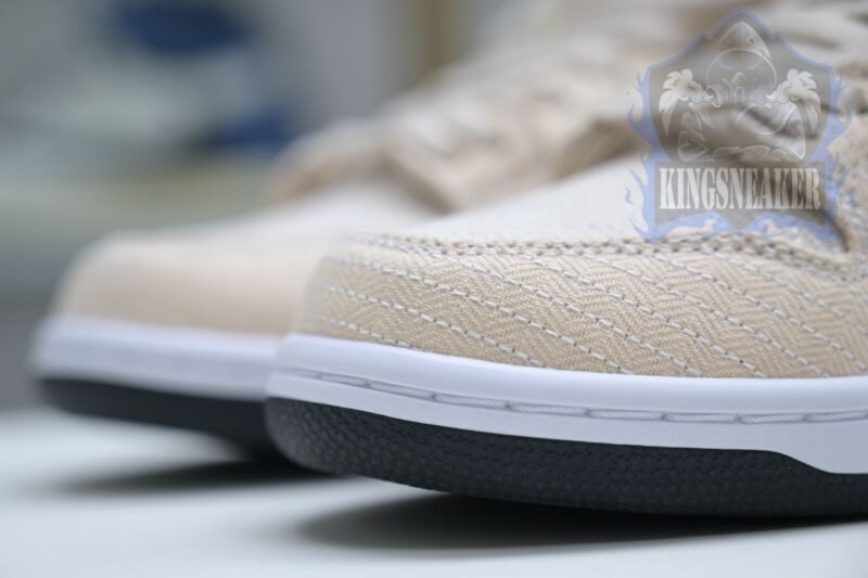 Albino & Preto x Nike Dunk SB Low Pro