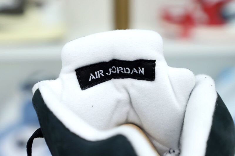 AIR JORDAN 5 RETRO 'OREO' 2021