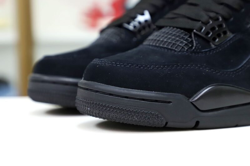 AIR JORDAN 4 RETRO 'BLACK CAT' 2020