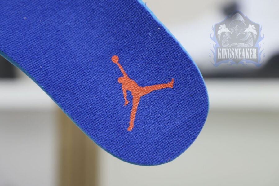 AIR JORDAN 3 RETRO 'KNICKS'