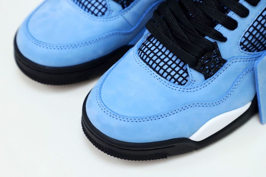 TRAVIS SCOTT X AIR JORDAN 4 RETRO 'CACTUS JACK' FRIENDS & FAMILY