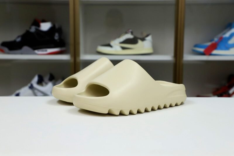 Yeezy Slide