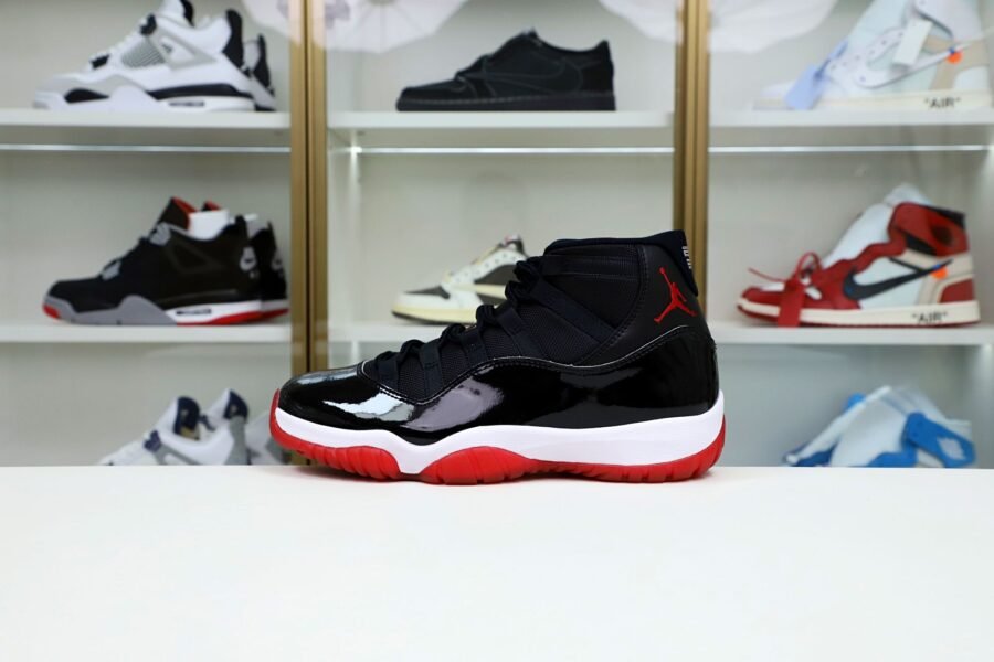 AIR JORDAN 11 RETRO 'BRED' 2019