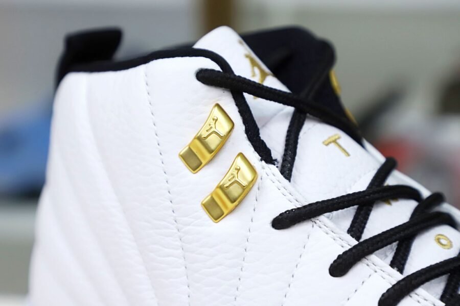 AIR JORDAN 12 RETRO 'ROYALTY'