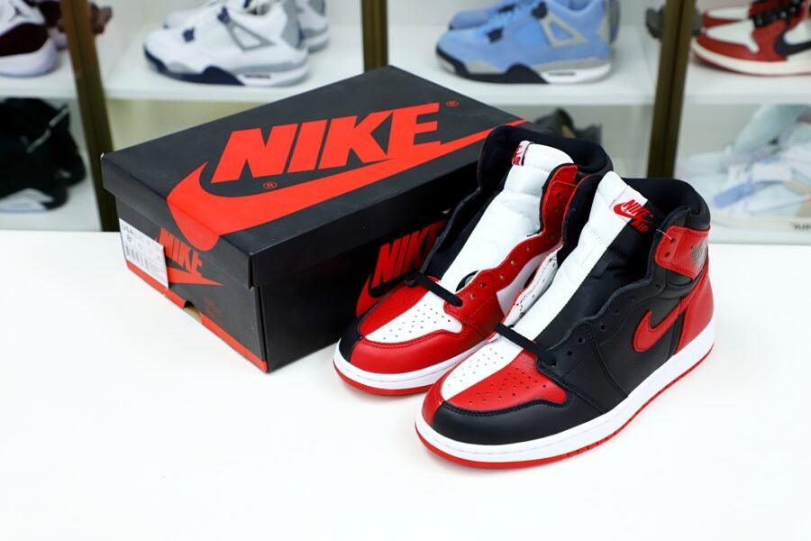 AIR JORDAN 1 RETRO HIGH OG NRG 'HOMAGE TO HOME' CHICAGO EXCLUSIVE