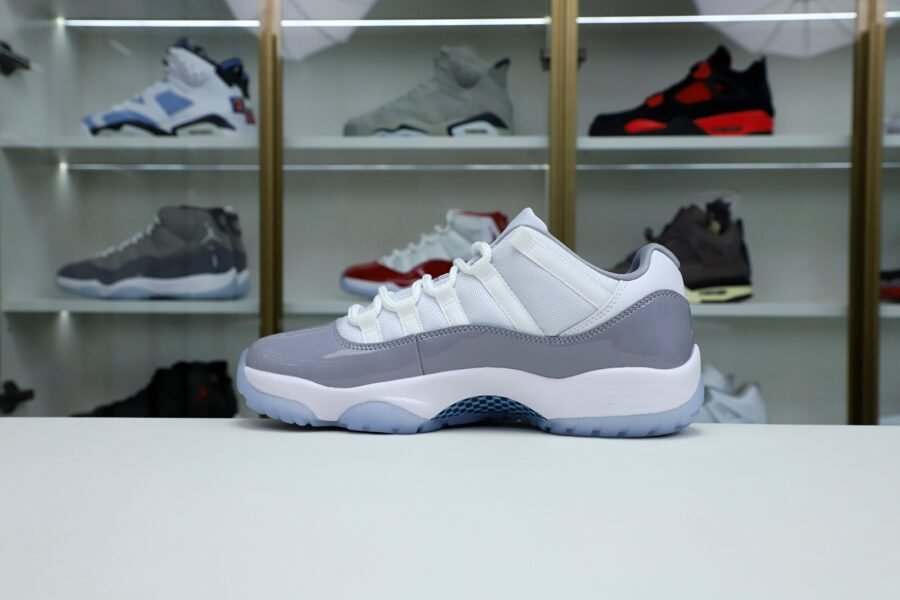 Air Jordan 11 Retro Low