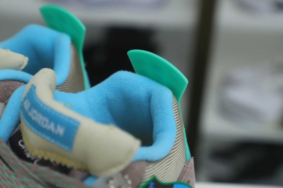 UNION LA X AIR JORDAN 4 RETRO 'TAUPE HAZE'