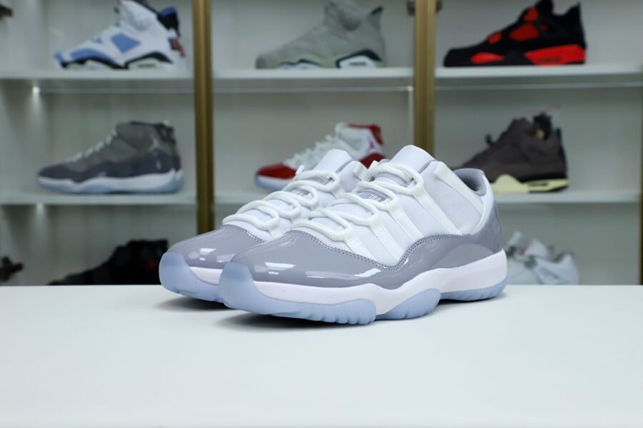 Air Jordan 11 Retro Low