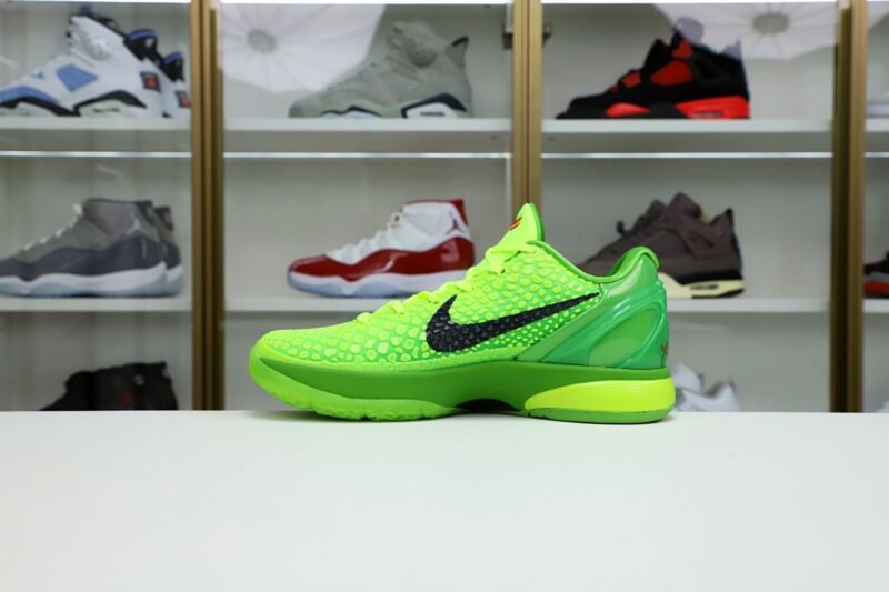 Nike Zoom Kobe 6 Protro “Grinch” 2020