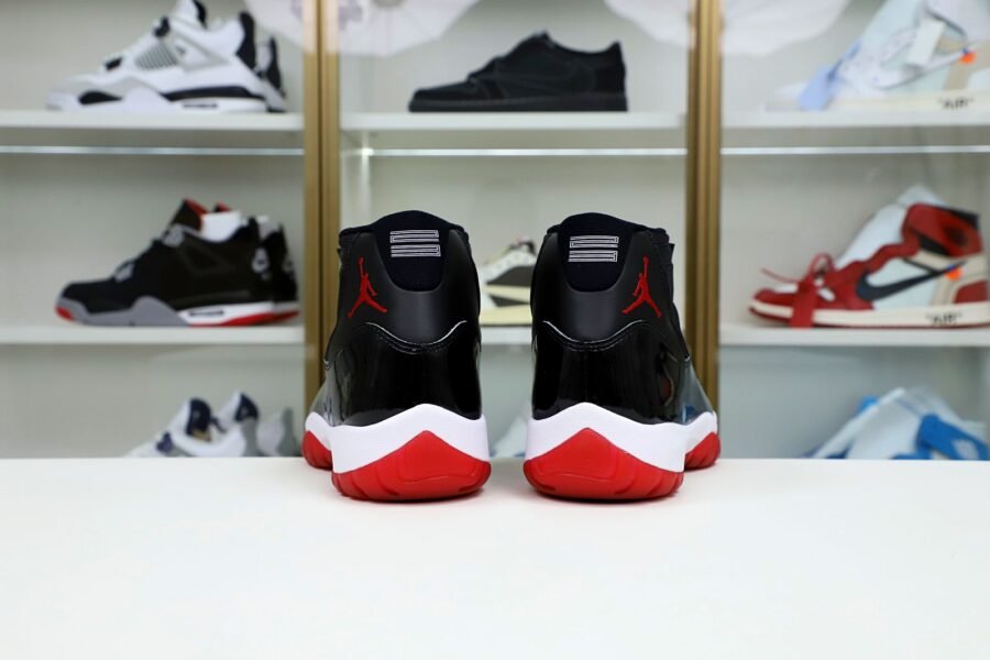 AIR JORDAN 11 RETRO 'BRED' 2019