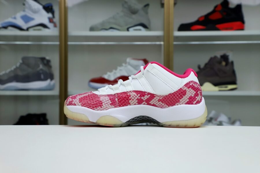 Jordan Air Jordan 11 pink snakeskin