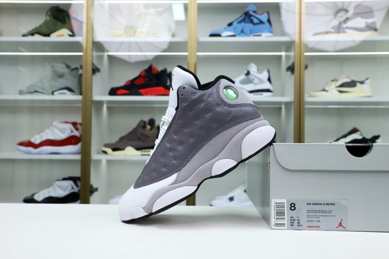 AIR JORDAN 13 RETRO 'ATMOSPHERE GREY' -414571-016