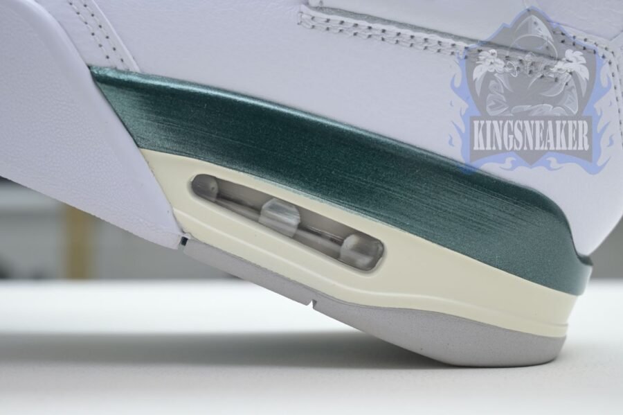 Air Jordan 4 Oxidized Green