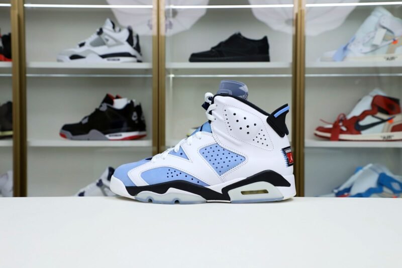 AIR JORDAN 6 RETRO 'UNC HOME'