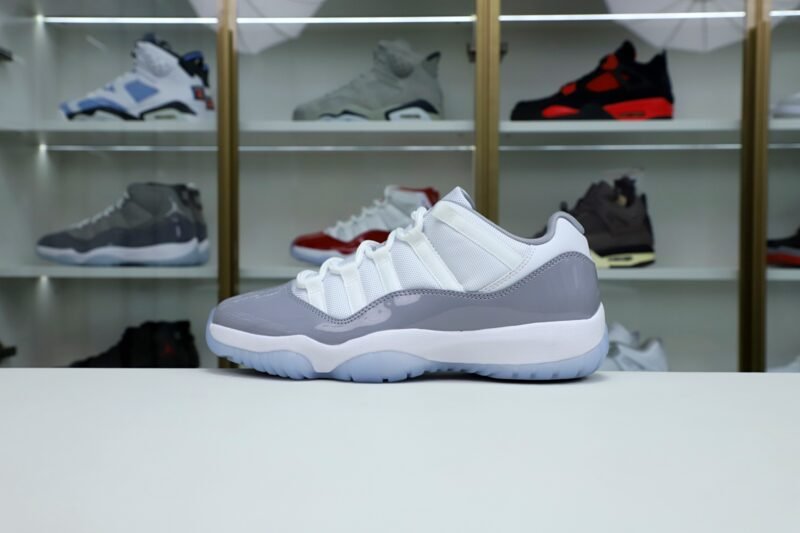 Air Jordan 11 Retro Low