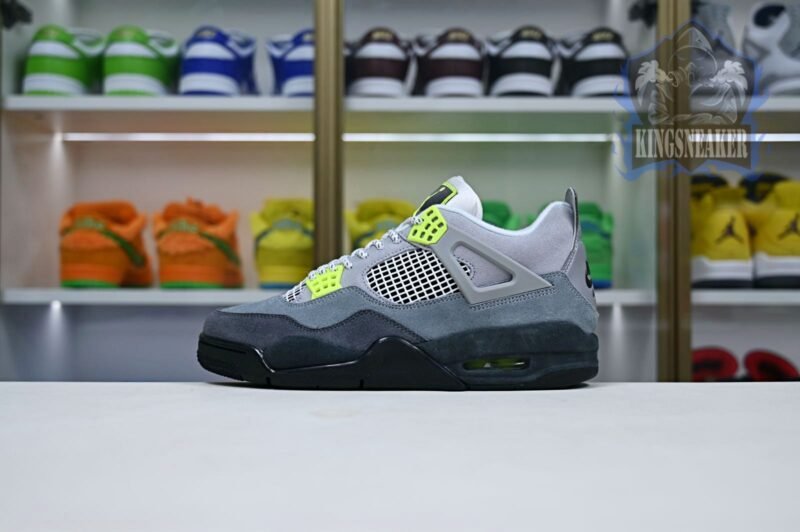 Jordan Air Jordan 4 retro se'95neon