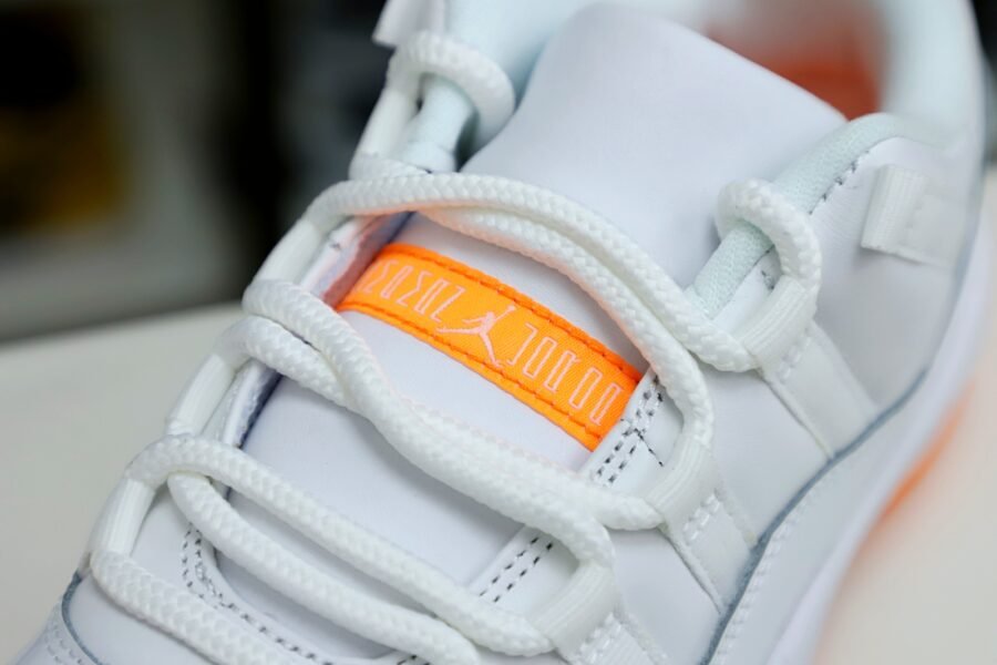 WMNS AIR JORDAN 11 RETRO LOW 'BRIGHT CITRUS'