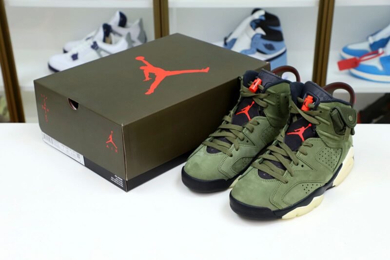 TRAVIS SCOTT X AIR JORDAN 6 RETRO 'OLIVE'