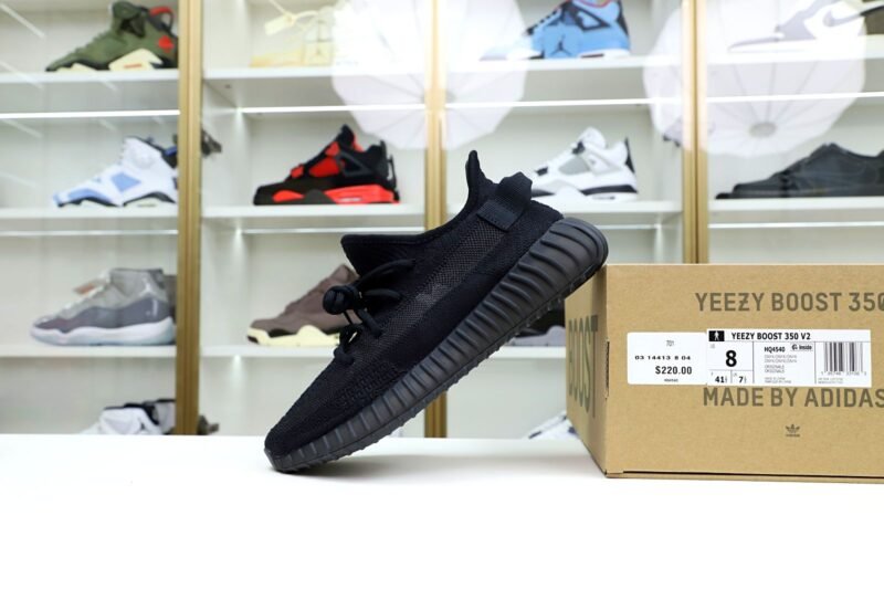 YEEZY BOOST 350 V2 ONYX