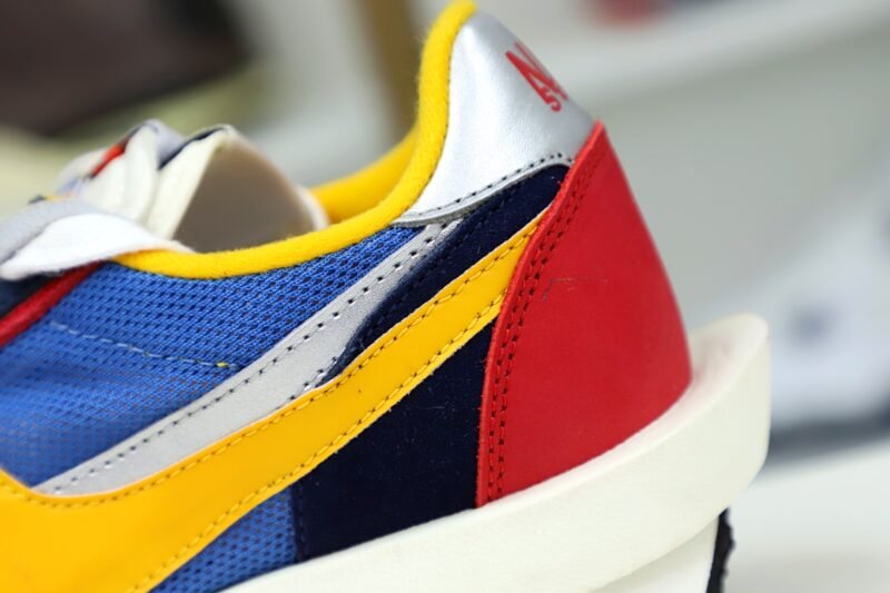 SACAI X LDWAFFLE 'VARSITY BLUE'