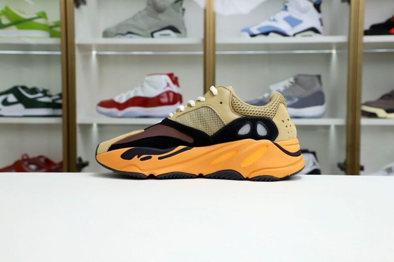 adidas originals Yeezy boost 700