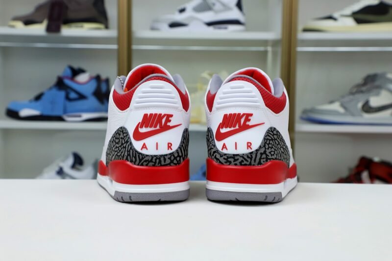 AIR JORDAN 3RETRO