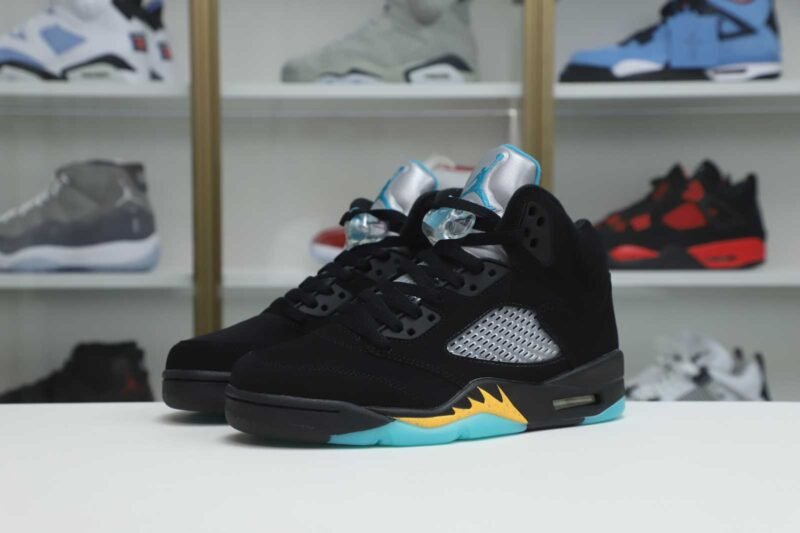 AIR JORDAN 5